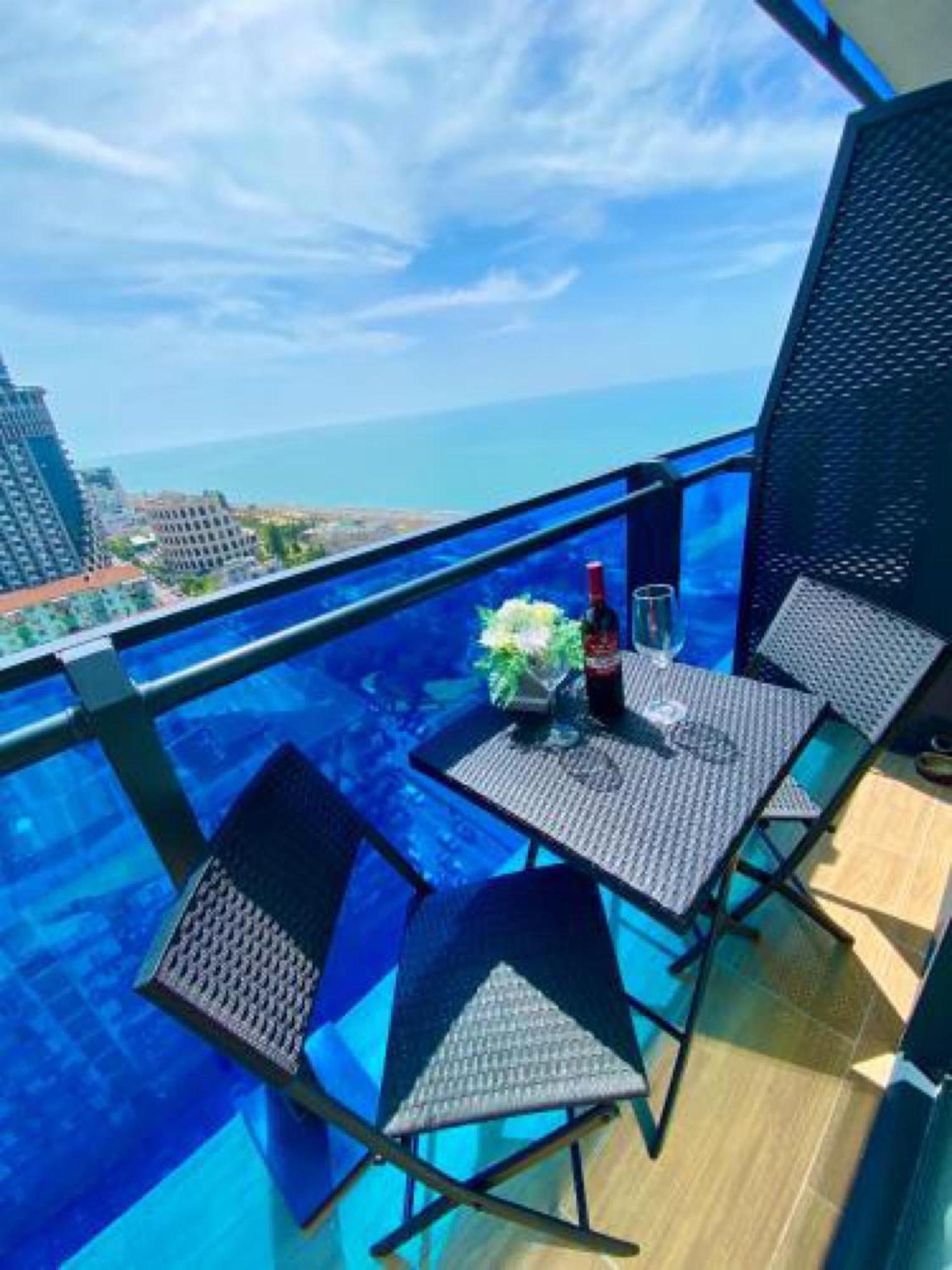 Sea View Orbi City Aparthotel Μπατούμι Εξωτερικό φωτογραφία